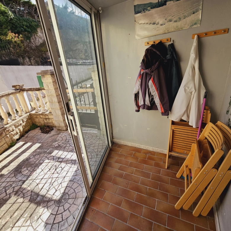 Maison de Ville avec Terrasse et Garage
