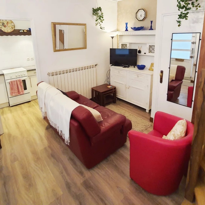 Village Charm: Cozy House in Quillan, France