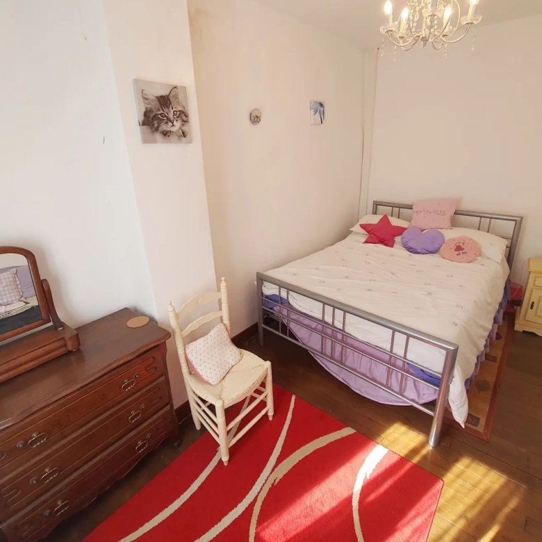 Village Charm: Cozy House in Quillan, France