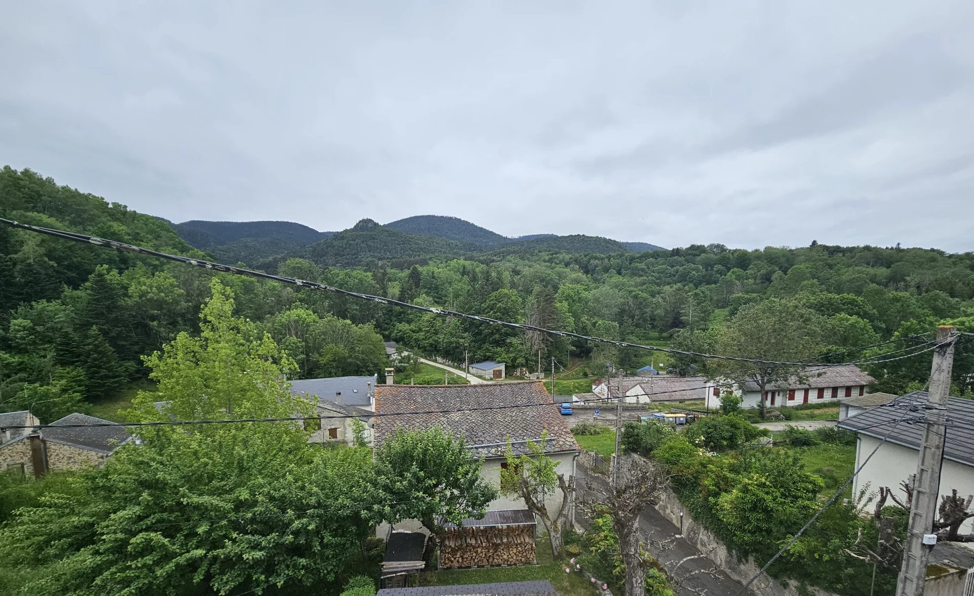Maison de village à 2 chambres à Roquefort-de-Sault
