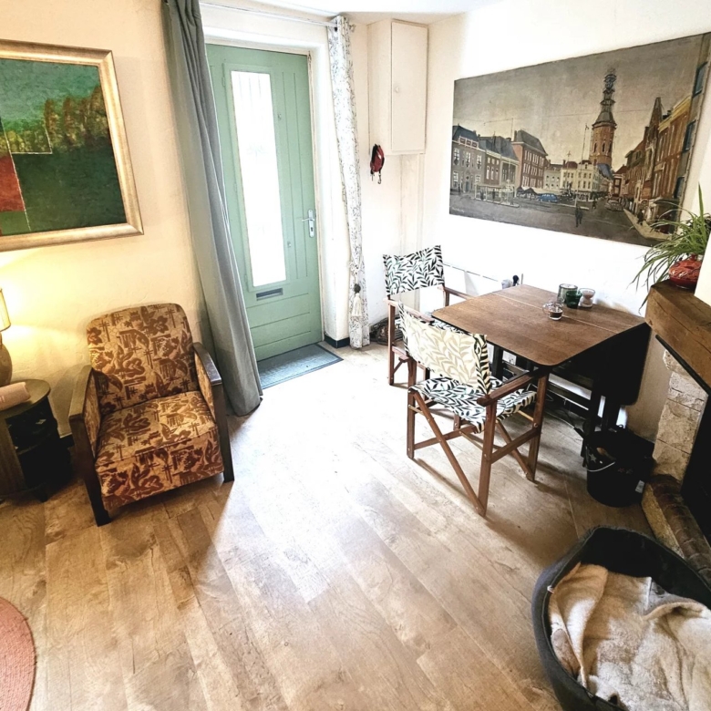 Maison de 2 chambres rénovée à Quillan pleine de caractère.