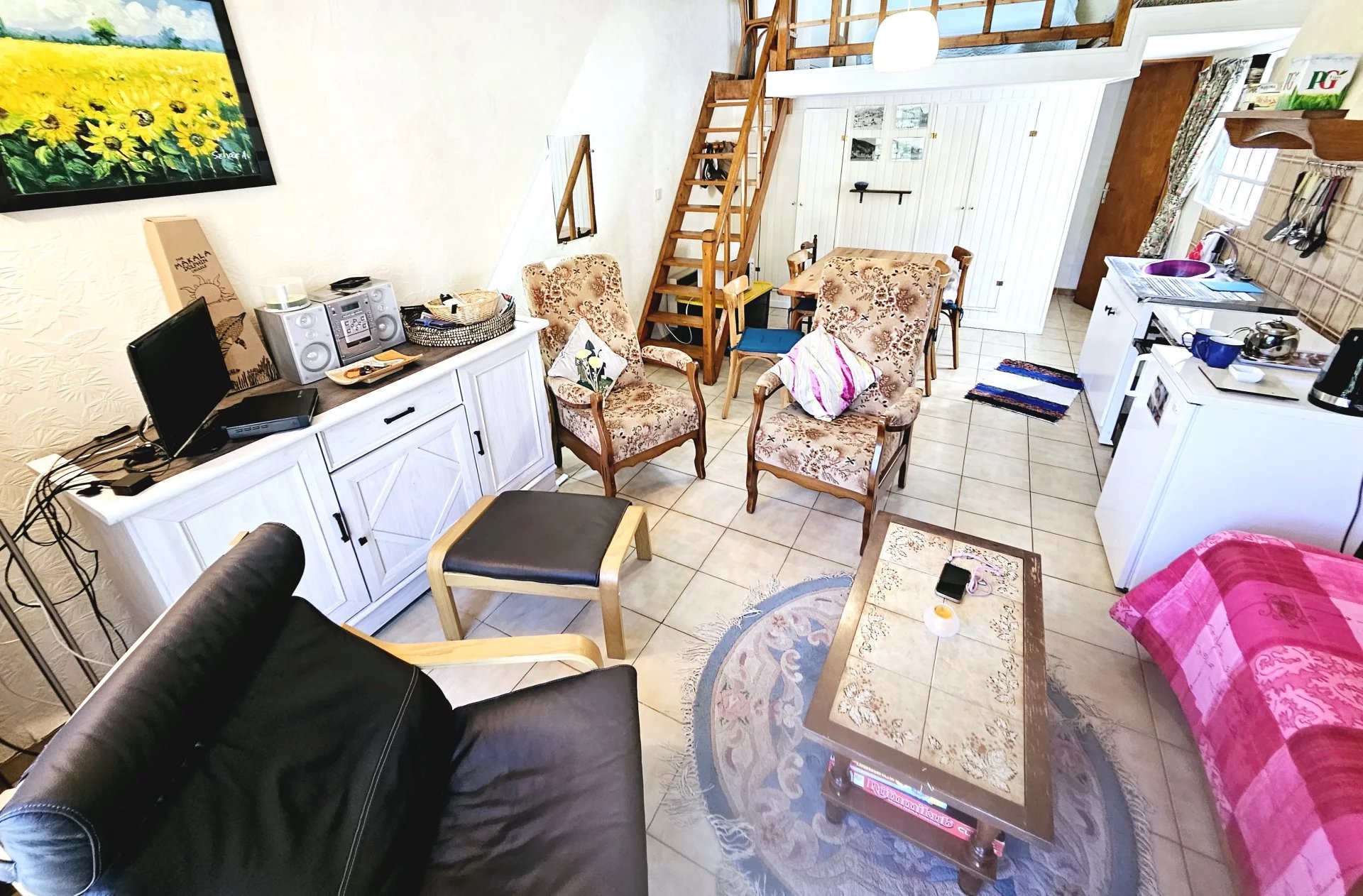 87087416_cover.jpg Maison de village avec jardin et cabane
