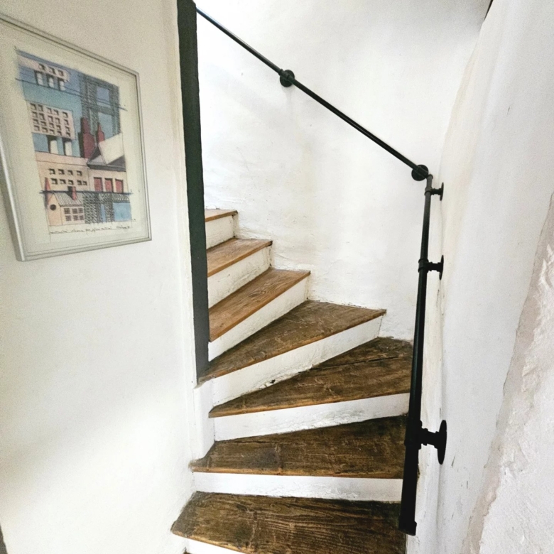 Maison de 2 chambres rénovée à Quillan pleine de caractère.