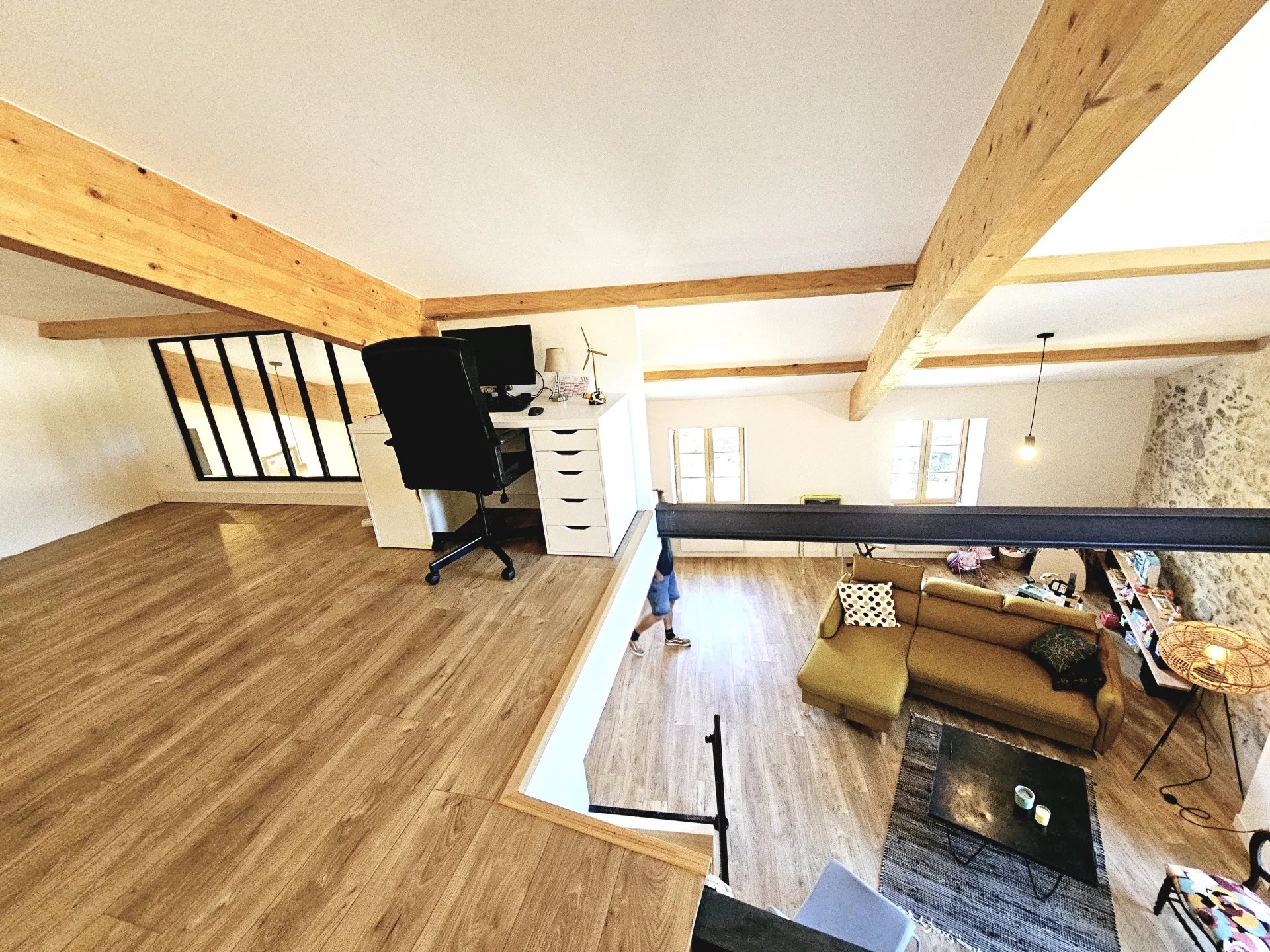 d8719217de0efa3c83198dd96b1a2492_8c5d76cc00_1920-original.jpg Magnifique maison de ville rénovée à Quillan, avec terrasse, garage et atelier/studio.